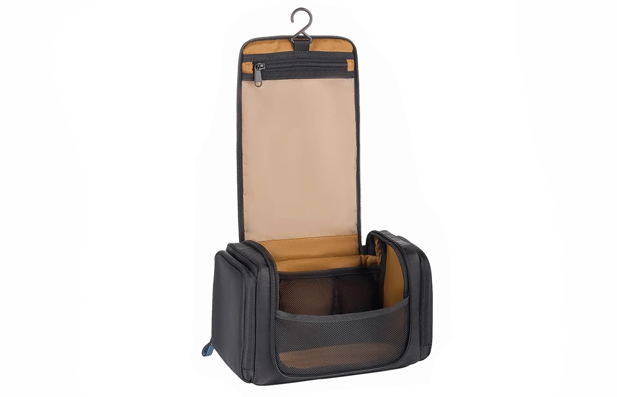 Martini Racing Toiletry Bag : Suncoast Porsche Parts & Accessories